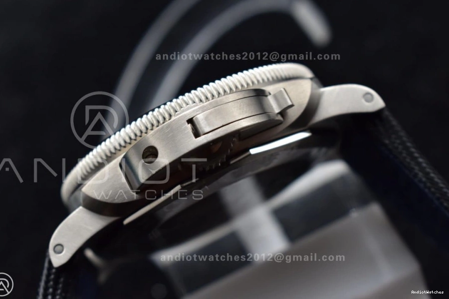 Submersible FastDry Horn PAM984 1:1 Edition Clone P.9010 Mike 996 Best Strap VSF on Nylon Black Dial Black 0124